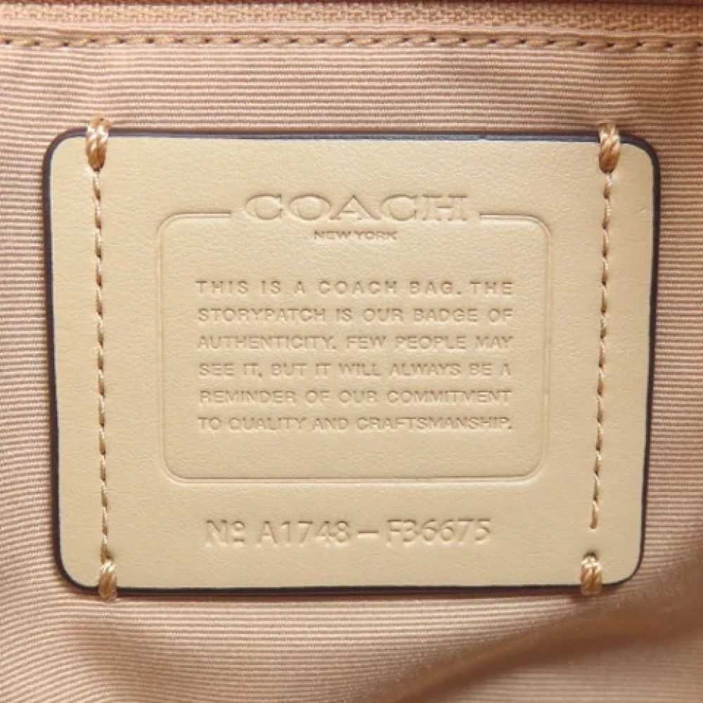 Coach Pre-owned Leather handbags Beige Dames