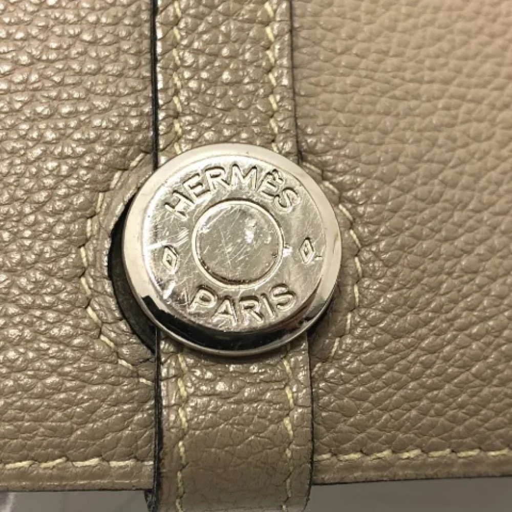 Hermès Vintage Pre-owned Leather wallets Beige Dames