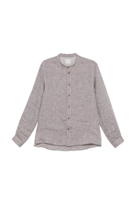 chemise-marron-avec-fermeture-boutonnee