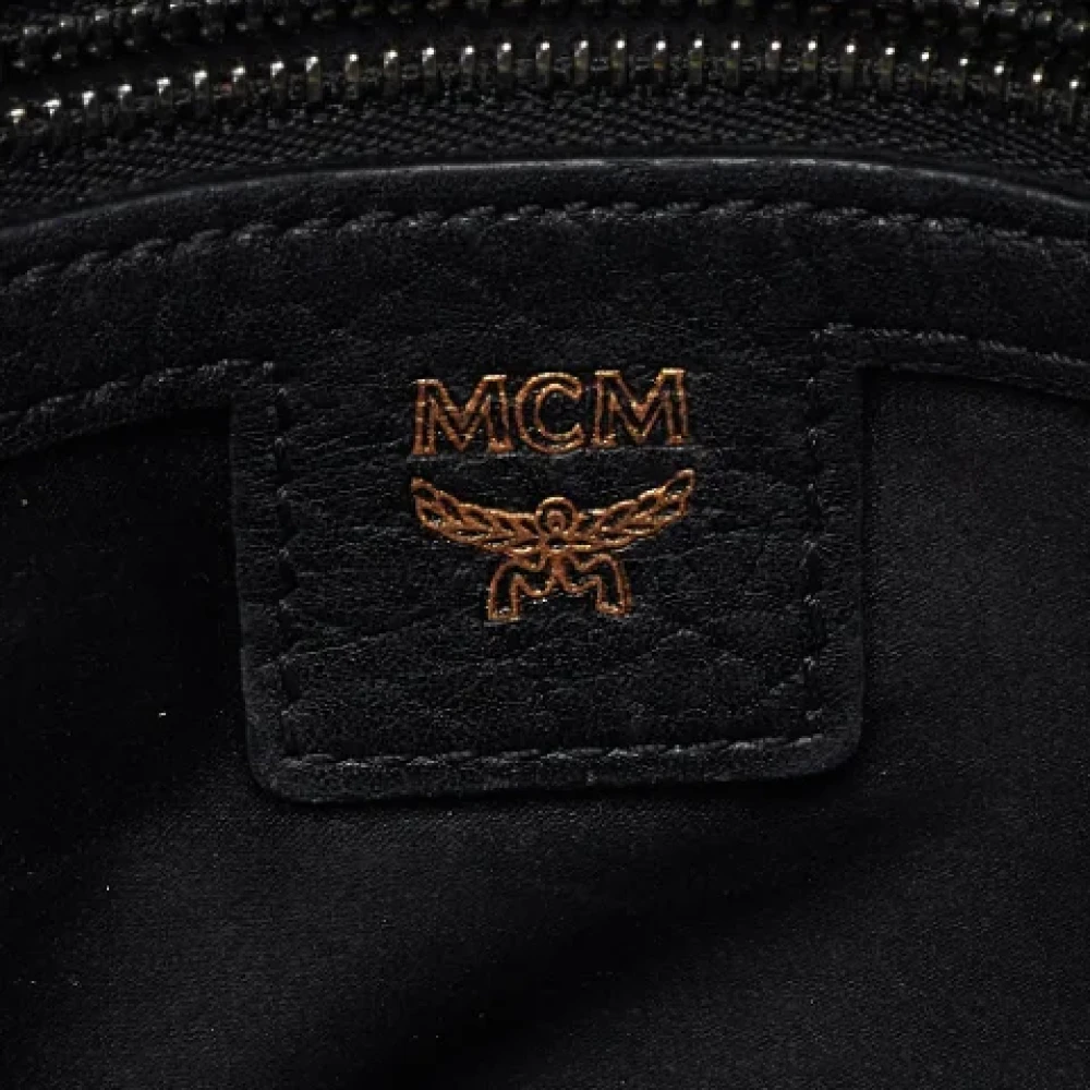 MCM Pre-owned Leather clutches Black Dames