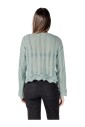 green-v-neck-knitwear-long-sleeve