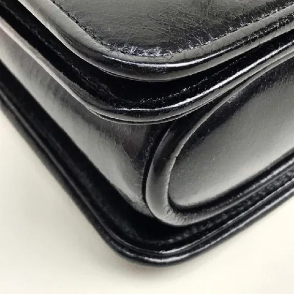 Miu Pre-owned Leather shoulder-bags Black Dames