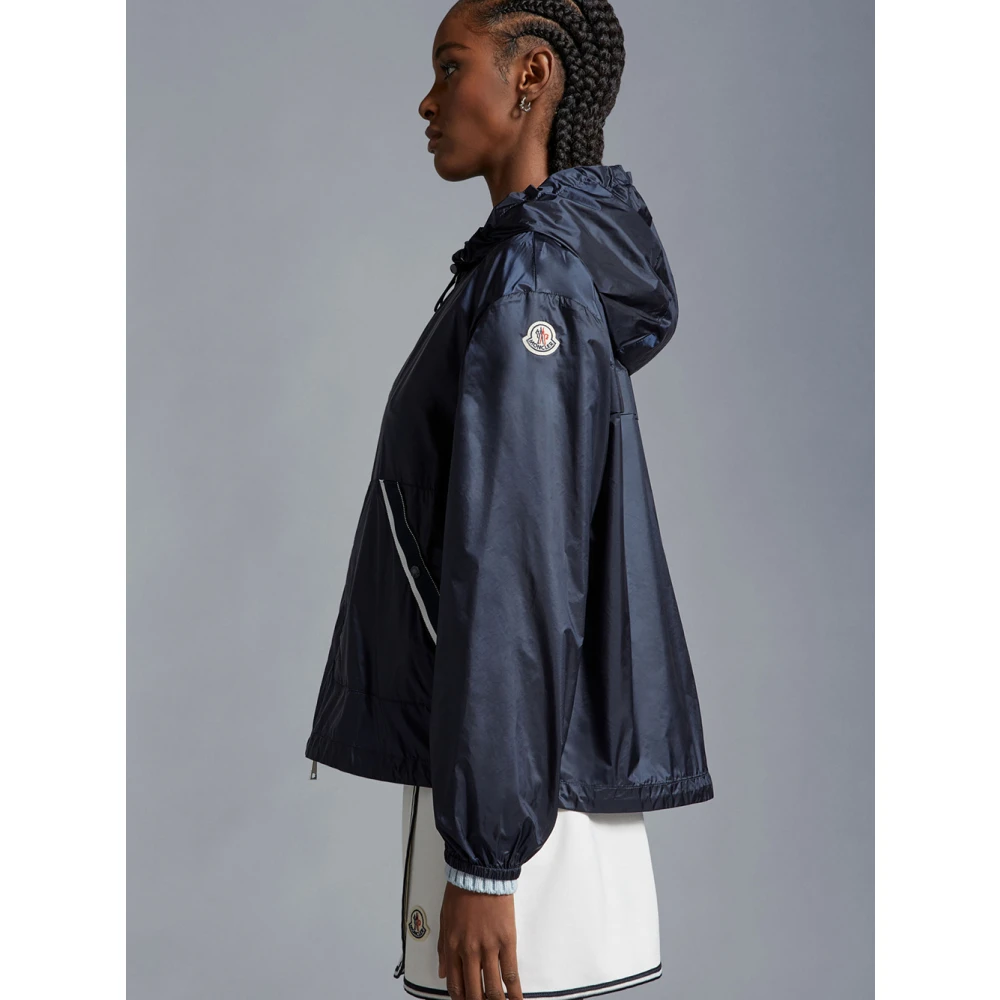 Moncler Blauwe Jassen met Verstelbare Capuchon Rits Blue Dames