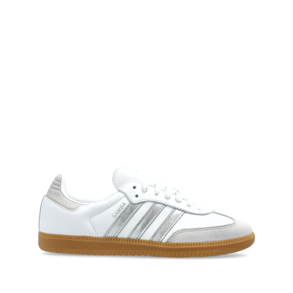 Adidas Women's White Skateboarding, 6 1/2 Uk, Trainers With Signature Details