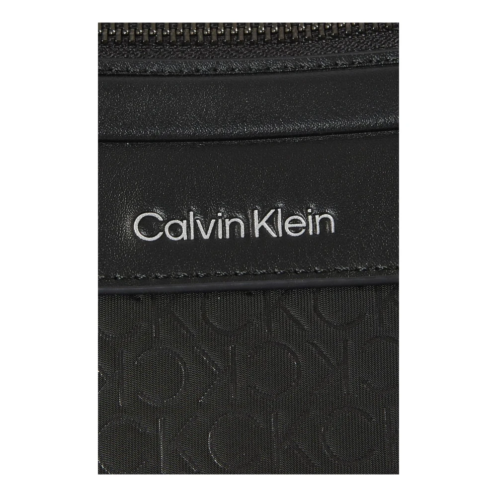 Calvin Klein Zwarte Schoudertas met Ritssluiting Black Heren