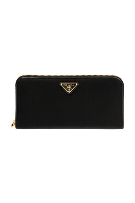 nylon-logo-wallet-with-card-slots