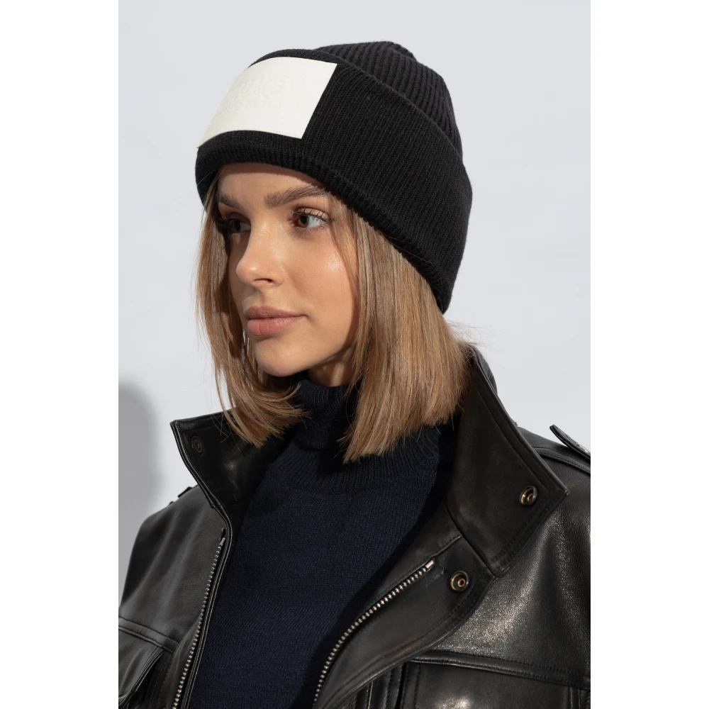 MM6 Maison Margiela Wollen muts van Black Dames