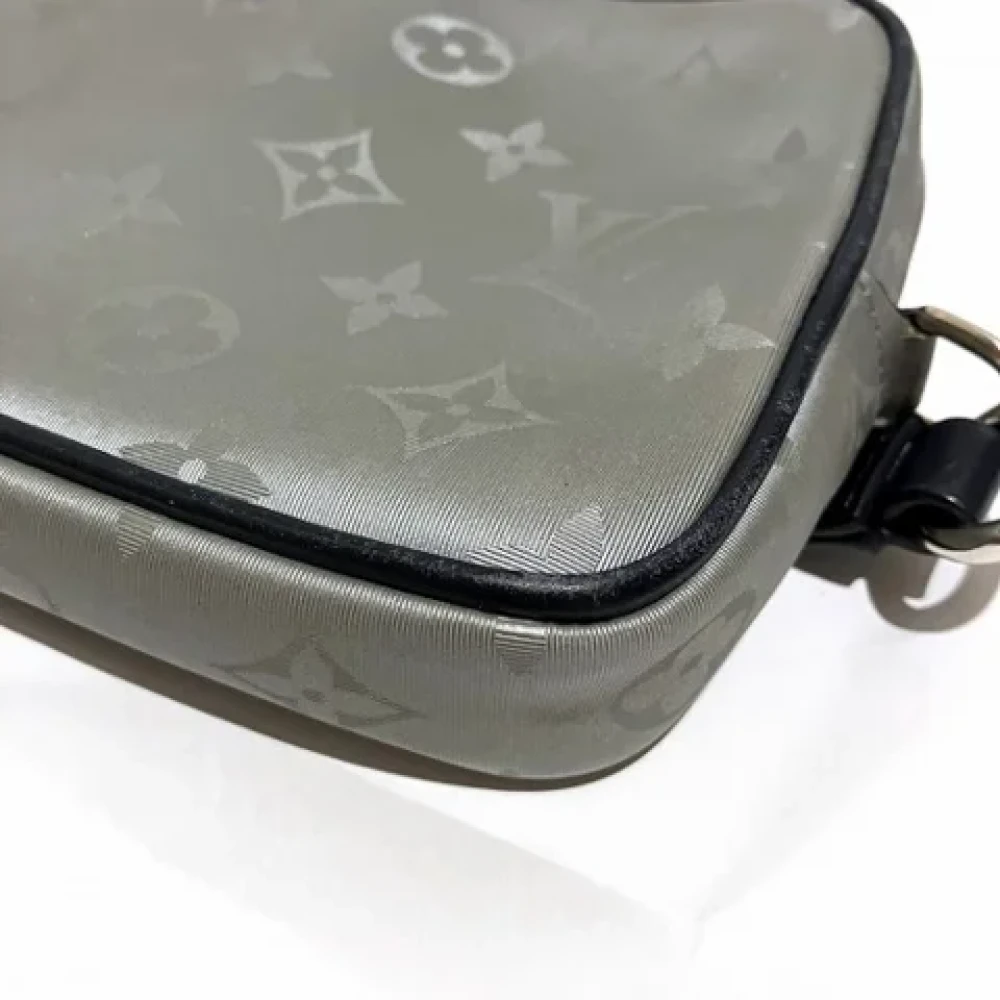 Louis Vuitton Vintage Pre-owned Canvas louis-vuitton-bags Gray Heren
