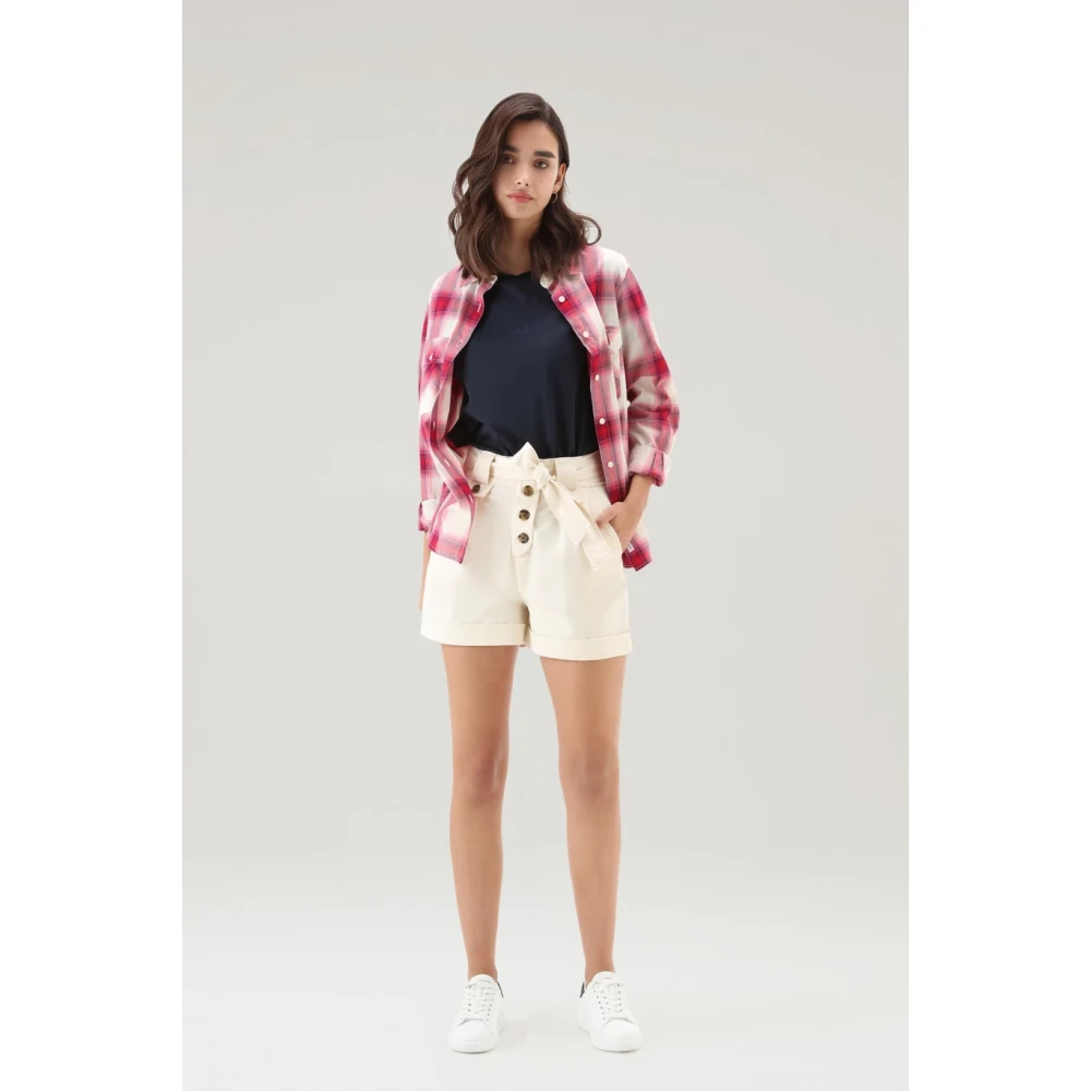 Woolrich Stretch Twill Shorts met Unieke Afwerking Beige Dames