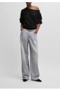 sweat-a-col-bateau-avec-detail-fronce