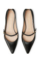 emilia-mary-jane-flat