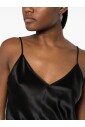 haut-sans-manches-en-soie-noire-a-col-en-v