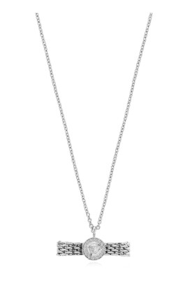 collier-avec-pendentif