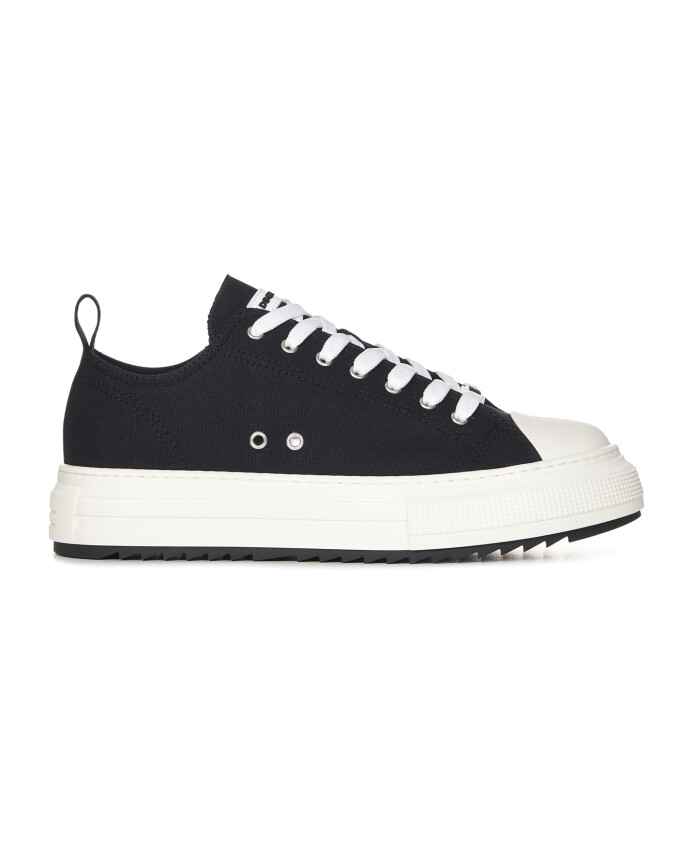 black-sneakers-for-men-ss25