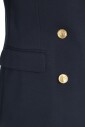 blazer-en-tricot-bleu-a-double-boutonnage