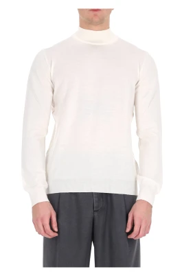 Lionel Turtleneck