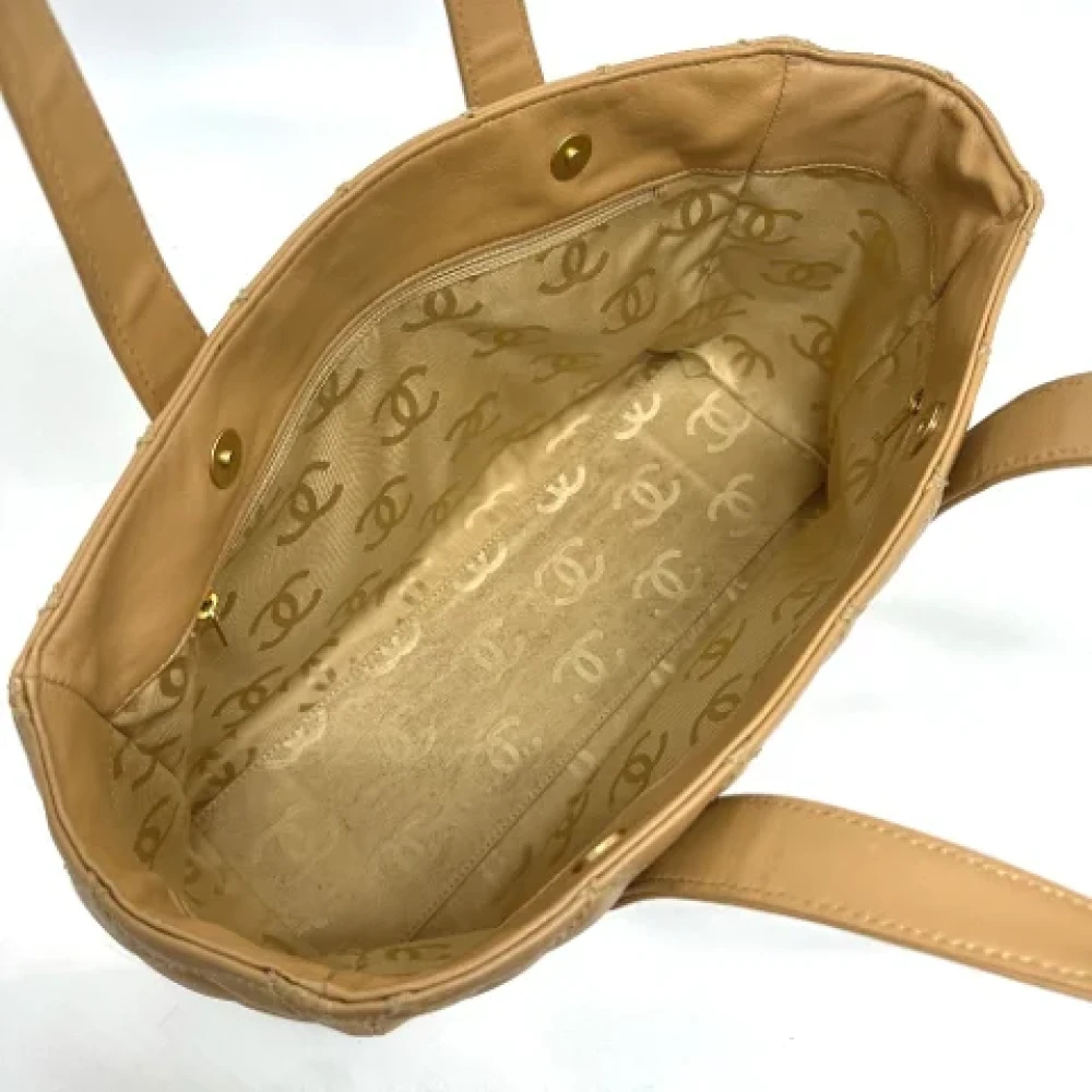 Chanel Vintage Pre-owned Leather totes Beige Dames