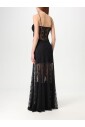 robe-longue-en-dentelle-noire-avec-superposition-transparente