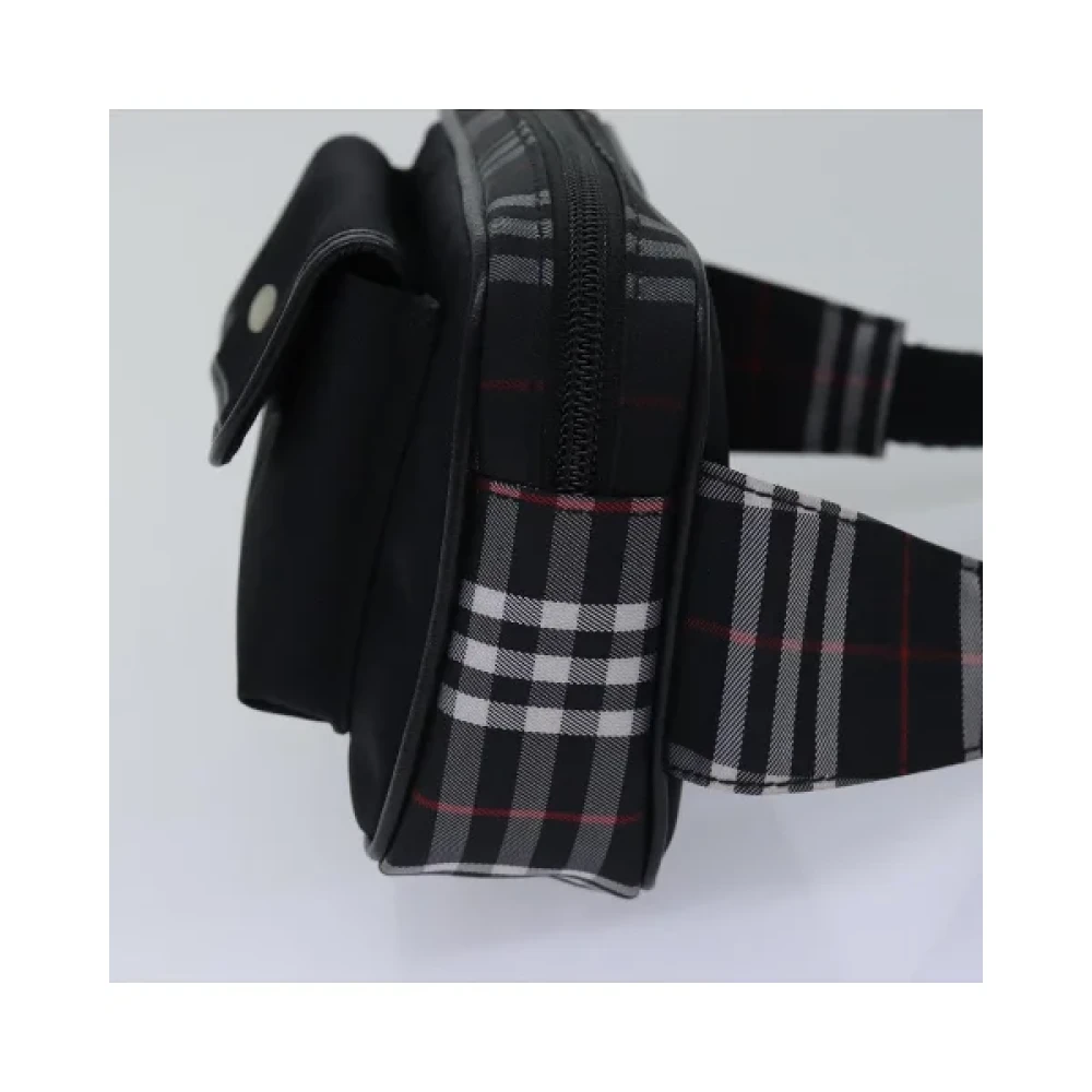 Burberry Vintage Pre-owned Nylon crossbody-bags Black Dames