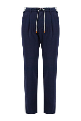 jogger-trousers