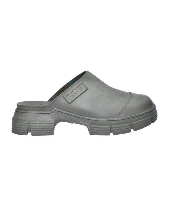 sandales-mules-en-caoutchouc
