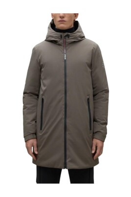water-resistant-polyester-jacket