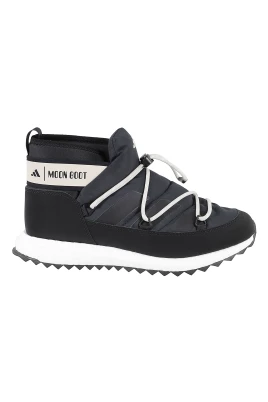 Svarta Ultraboot Sneakers med Primeknit Tyg