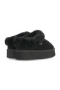 chaussons-noirs-pour-femmes
