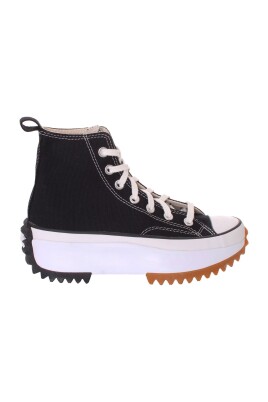 black-flat-shoes-run-star-hike