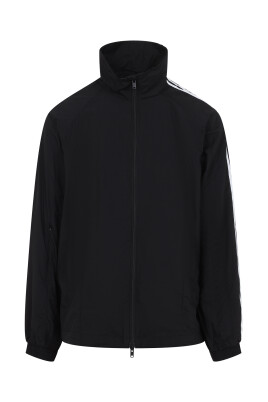 nylon-jacket