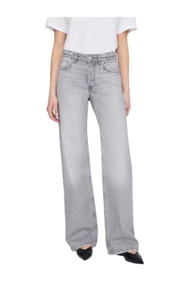 HUGH Jeans