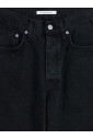 classic-loose-fit-jeans