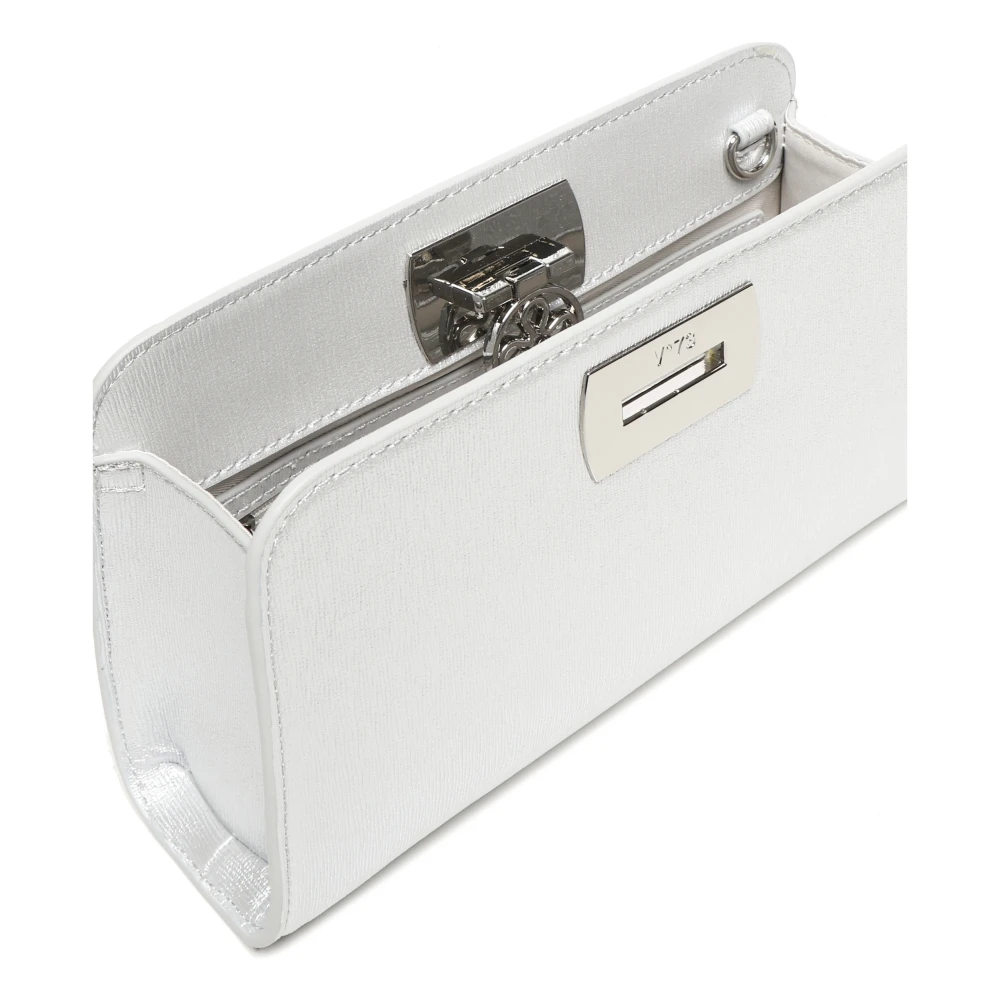 V73 Zilveren Gestructureerde Clutch met Kettingband Gray Dames