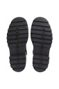 bottines-noires-a-plateforme-et-lacets