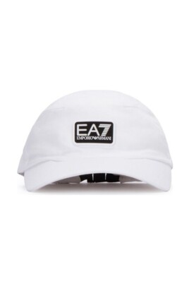 white-hats-and-beanies-by-ea7