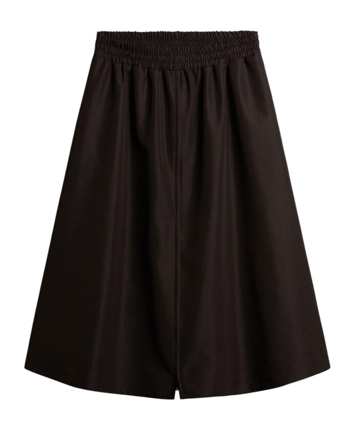 jupe-noire-avec-detail-double-etoile