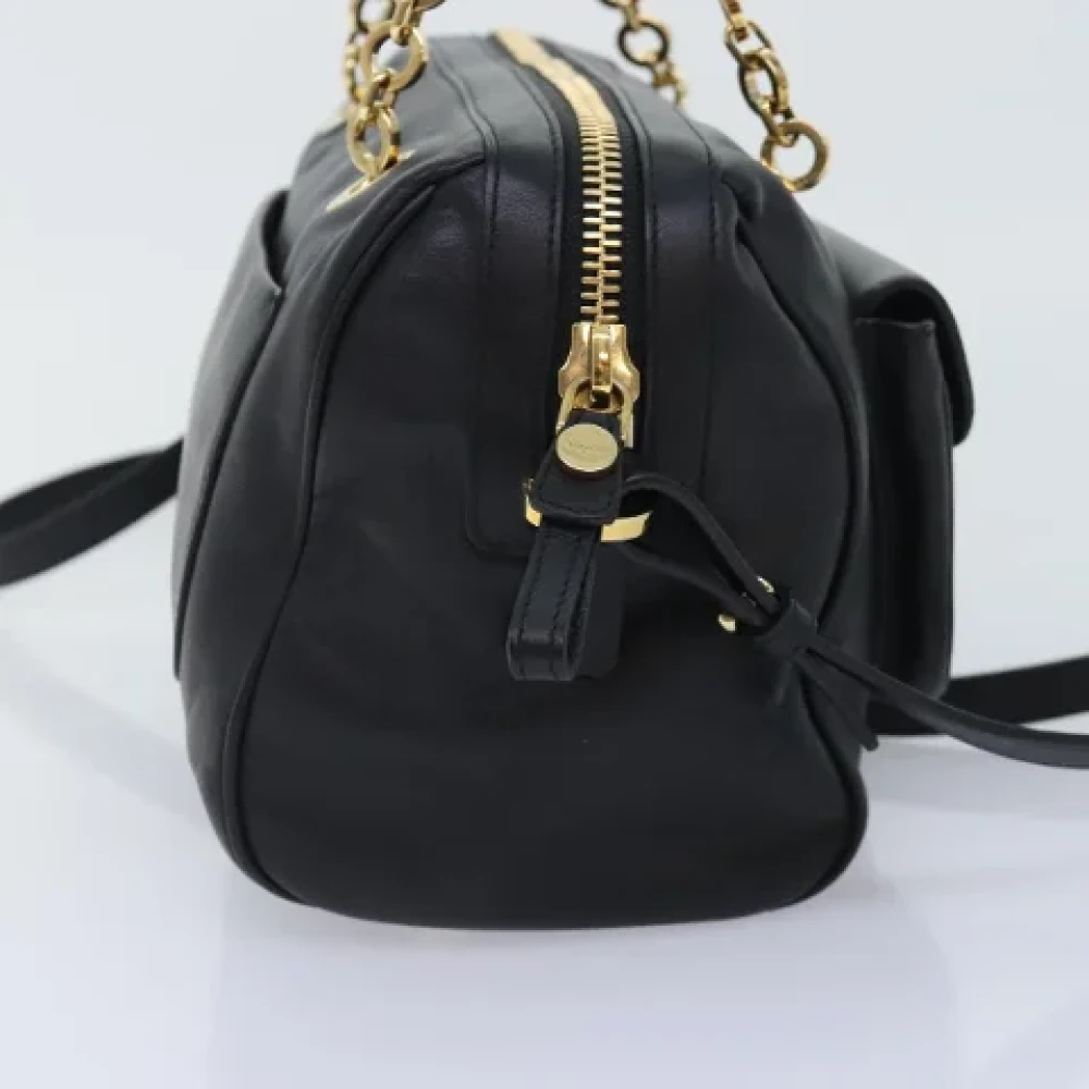 Salvatore Ferragamo Pre-owned Leather shoulder-bags Black Dames