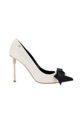 black-leather-heels-with-bow-detail