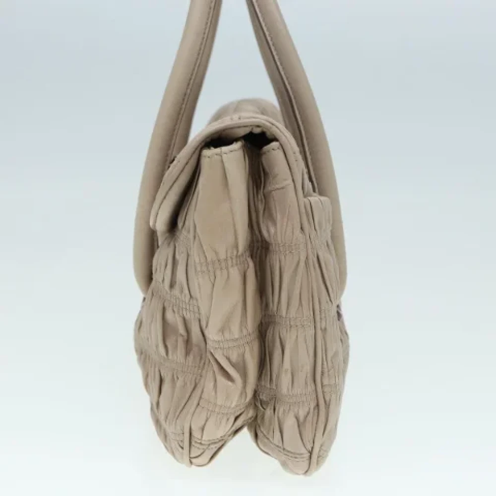 Prada Vintage Pre-owned Leather handbags Beige Dames
