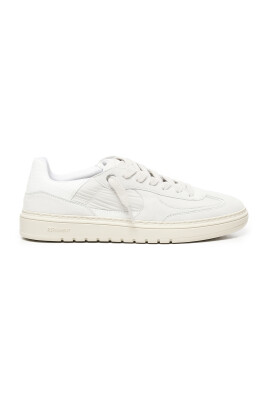 antique-white-sneakers-with-zigzag-detail