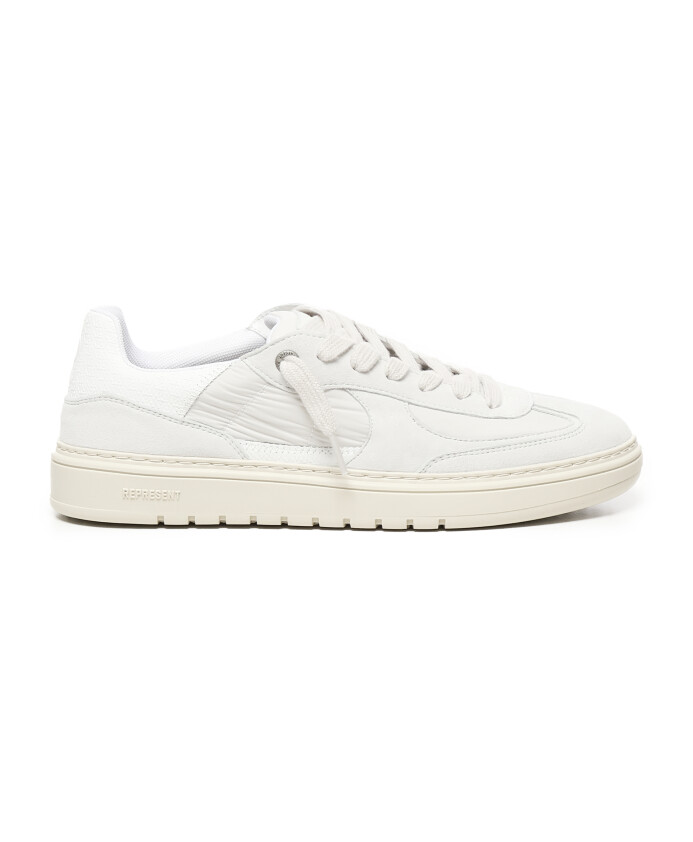 sneakers-blanches-antiques-avec-detail-zigzag