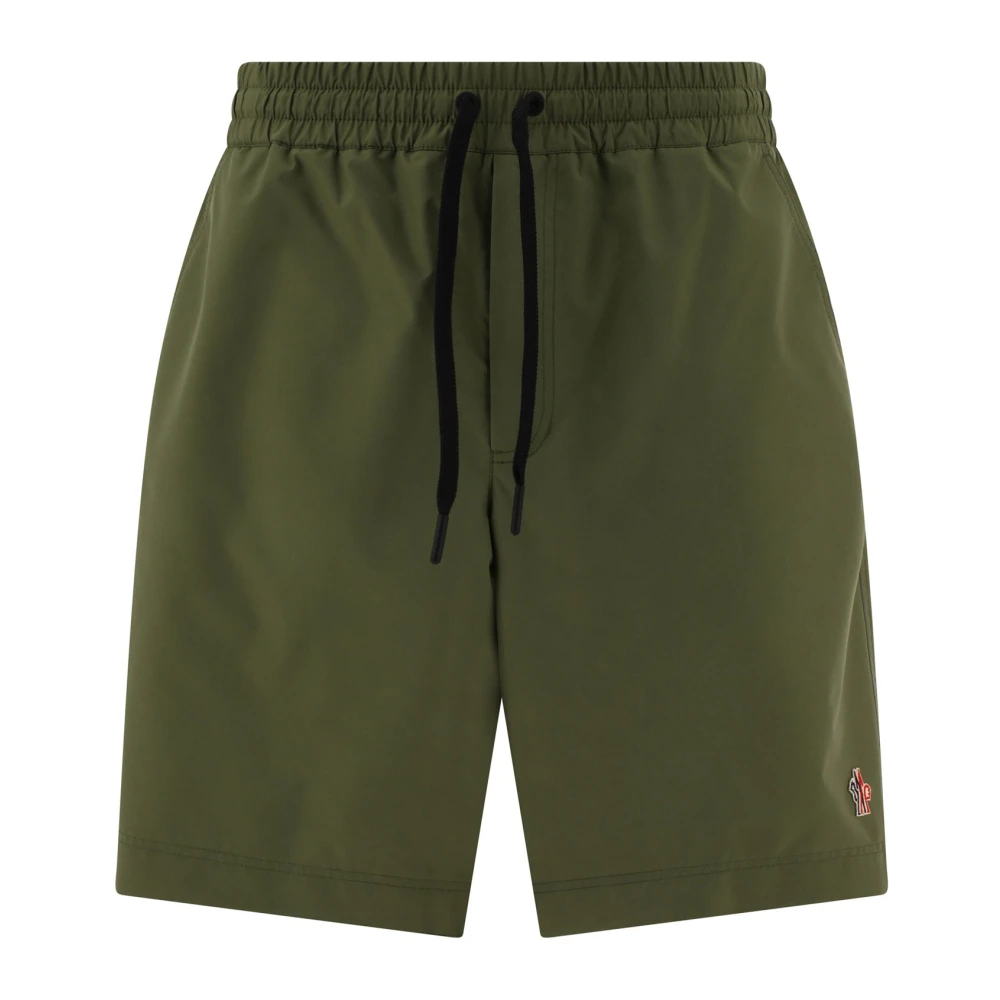 Moncler Groene Waterdichte Shorts met Logo Patch Green Heren