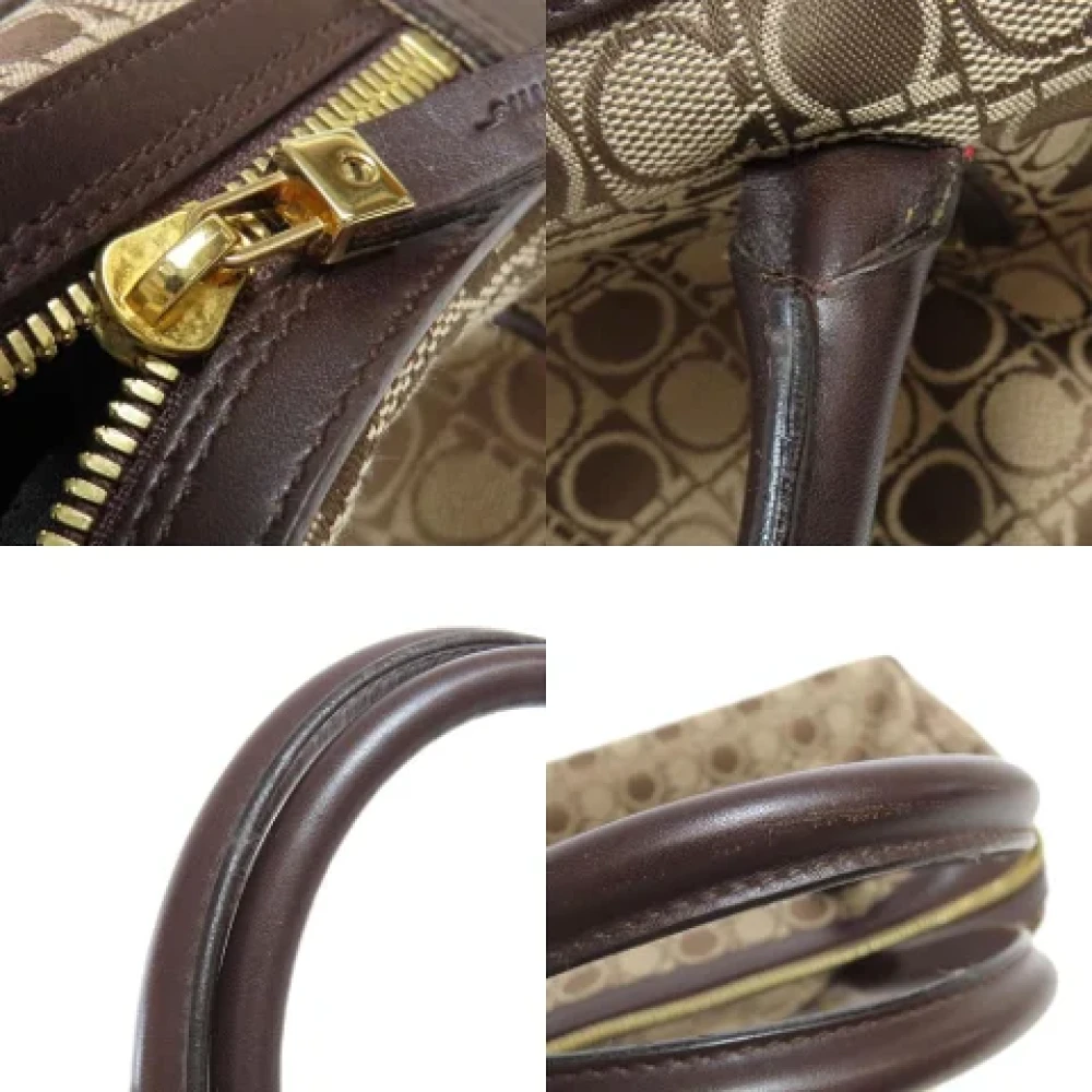 Salvatore Ferragamo Pre-owned Canvas handbags Brown Dames