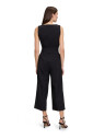 trendy-jumpsuit-met-zakken-en-watervalhalslijn