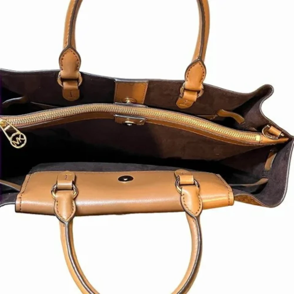 Michael Kors Pre-owned Leather handbags Brown Dames