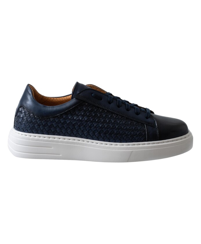 chaussure-decontractee-en-cuir