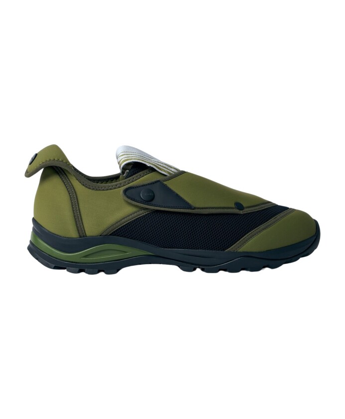 gelaagde-nylon-sneakers-met-vibram-zool
