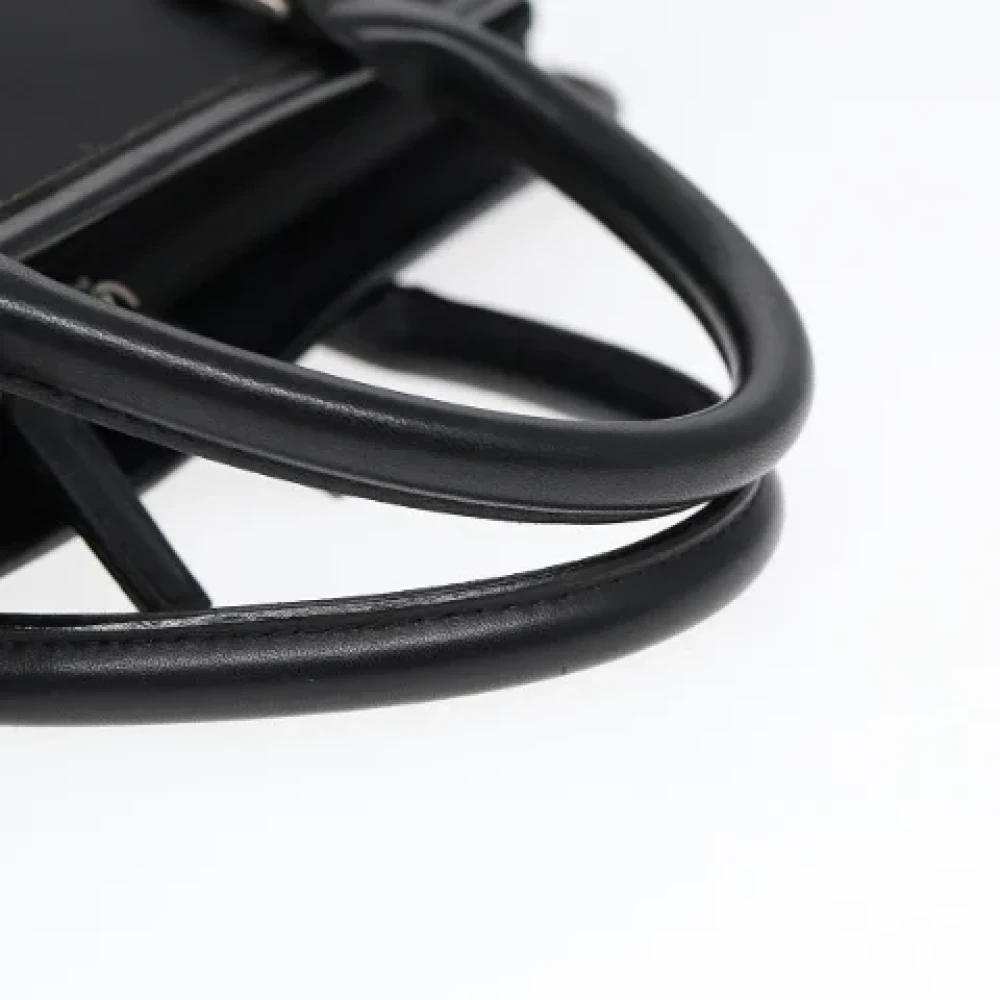 Burberry Vintage Pre-owned Nylon handbags Black Dames