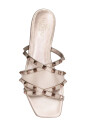 sandales-tendance-pour-un-look-estival-elegant