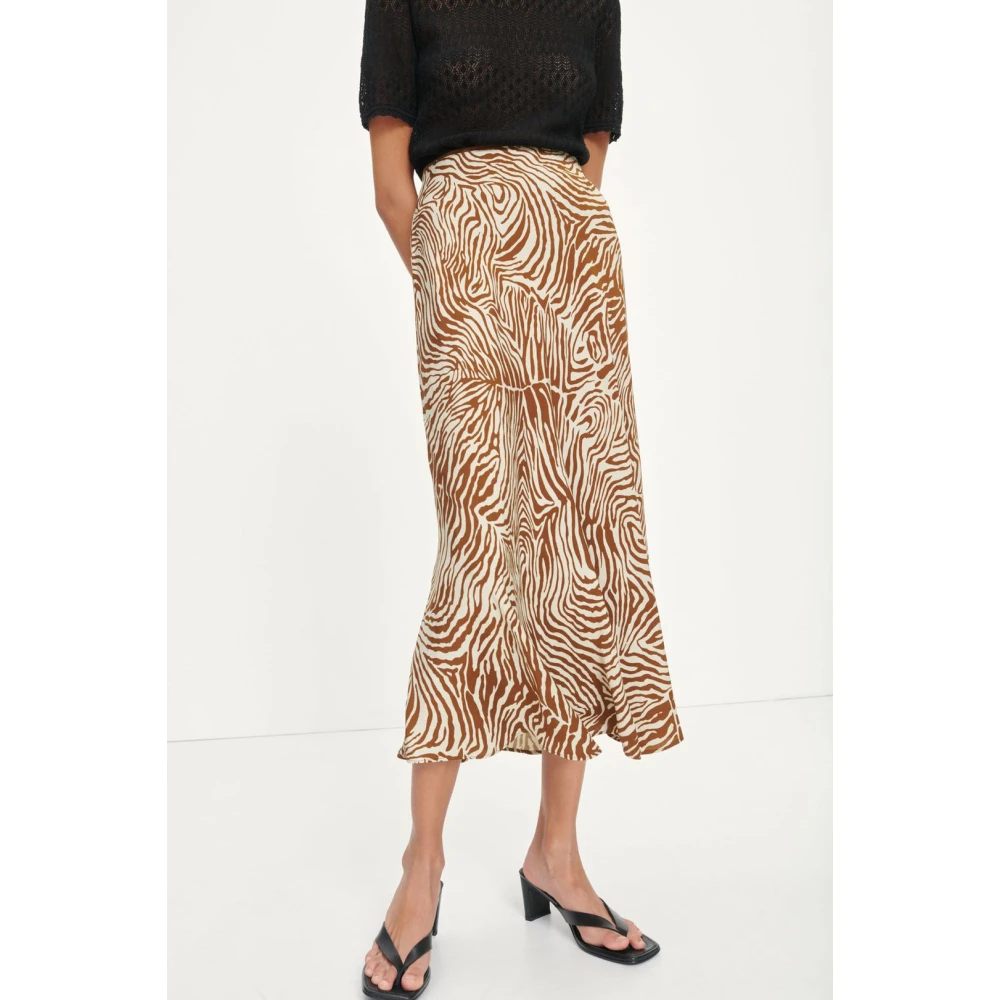 Samsøe Veelzijdige Gedrapeerde Midi Rok Beige Dames